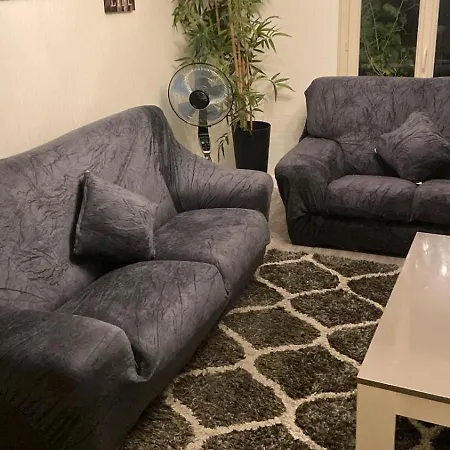 Quesnay Apartment *